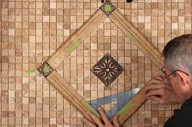 tiling kitchen backsplash